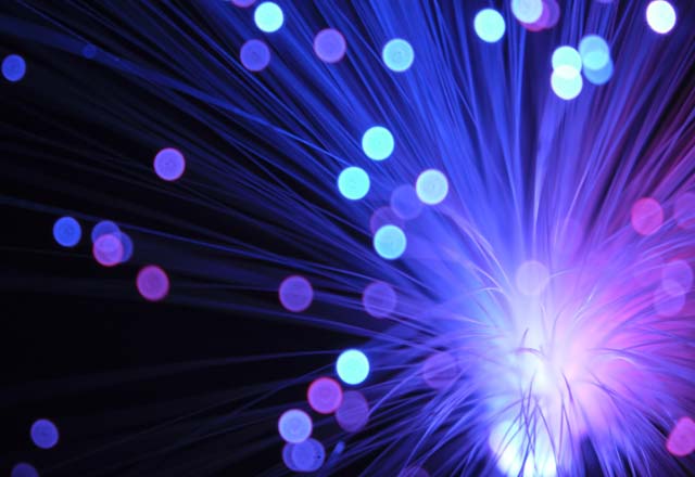 Optische Verbindungs erfassungs-und Verstärkungs lösung